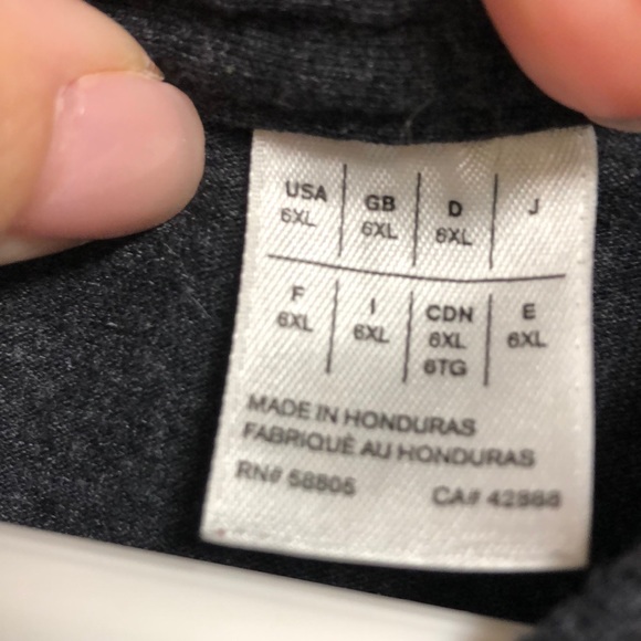 Marvel’s the Punisher T-shirt - Picture 2 of 3